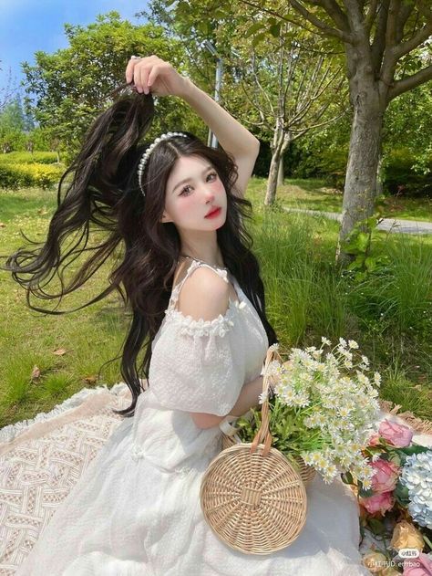 年轻的女邻居2三级